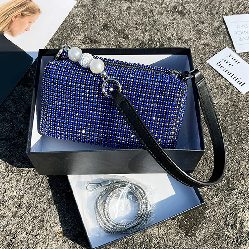 

Женская дизайнерская вечерняя маленькая сумка-тоут с откидной крышкой, сумка-клатч, сумка для телефона с бриллиантами, сумка-мессенджер чер...