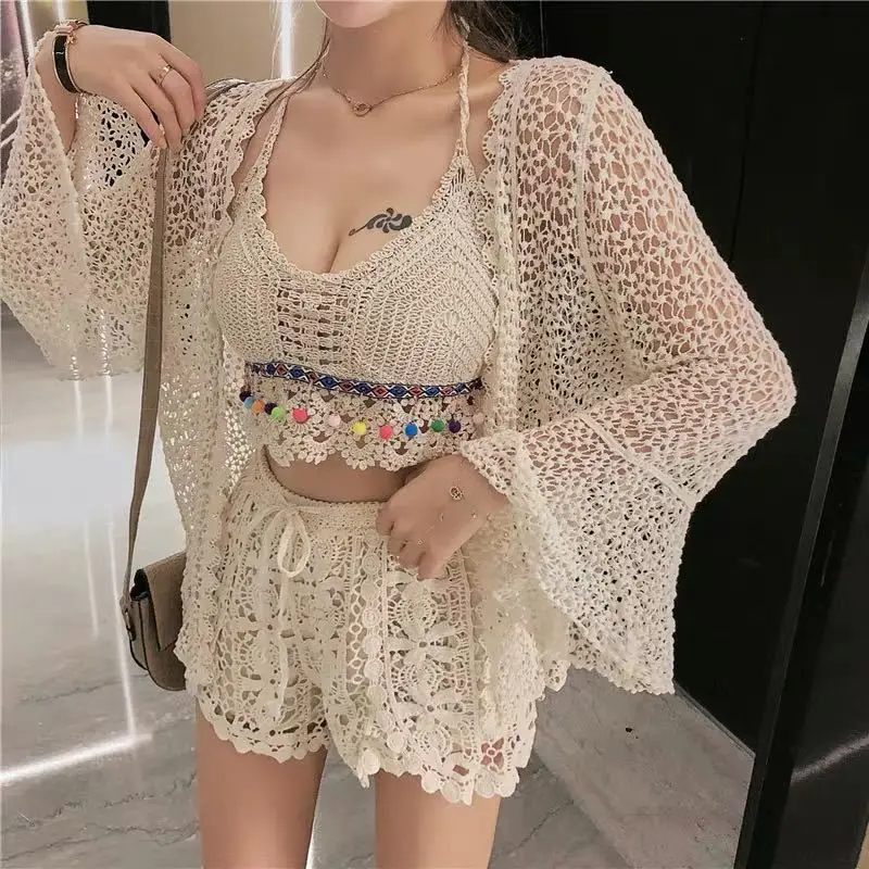 

Пляжный вязаный крючком Быстросохнущий раздельный купальник-бикини спа-курорт облегающий купальник с открытой спиной и защитой от солнца из трех предметов