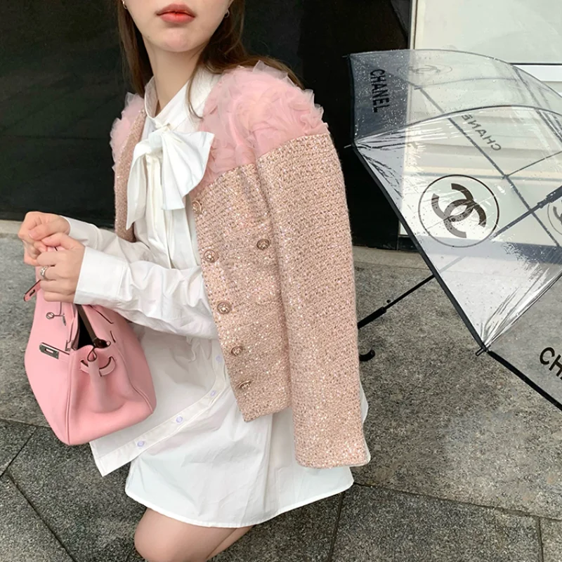 Рисунок 5 - Женское маленькое пальто из очаровательного материала