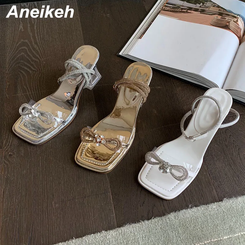 

Летние новые сандалии Aneikeh с треугольным каблуком, модные сандалии из ПВХ с квадратным открытым носком, украшенные бантом-бабочкой