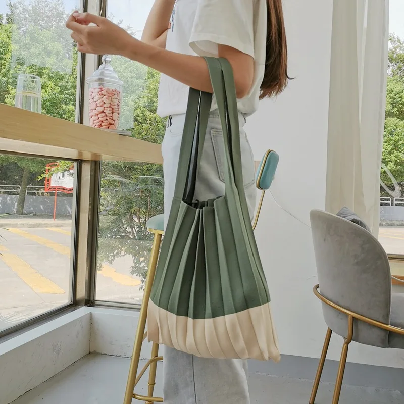 

Вместительные сумки для покупок в Корейском стиле для женщин, шикарные складные вязаные плиссированные сумки, женская модная сумка-тоут в полоску со вставками