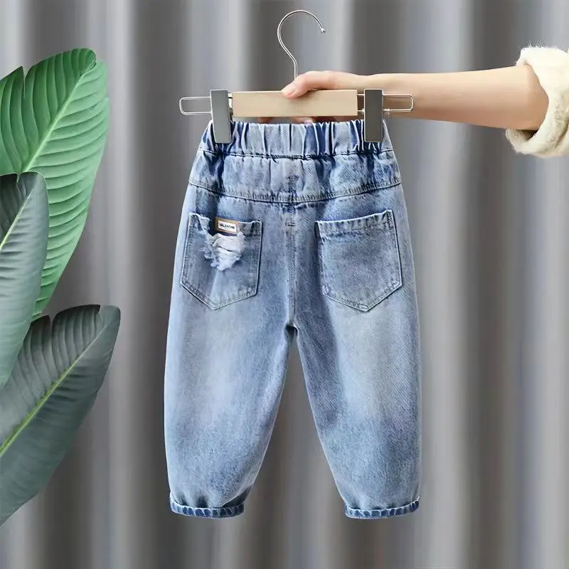 Childrens Jeans 2023 Spring and Autumn New Cool And Handsome Boys Fashionable Perforated Pants Baby Fashionable Pants