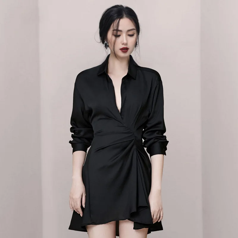 2022Summer Woman's Temperament V-neck Irregular Black Dress