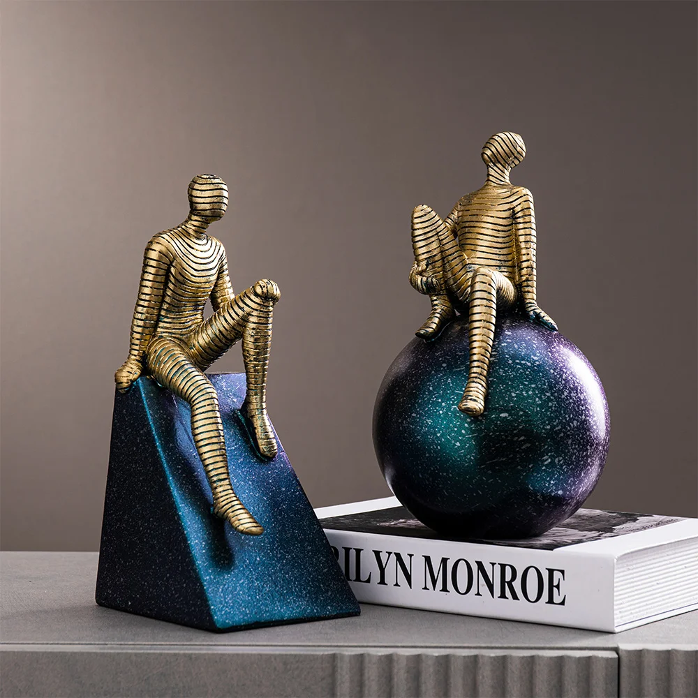 

Abstract Character Sculpture Resin Statue Color Model Modern Home Decoration Living Room Decoration Office Desk Decor Gifts
