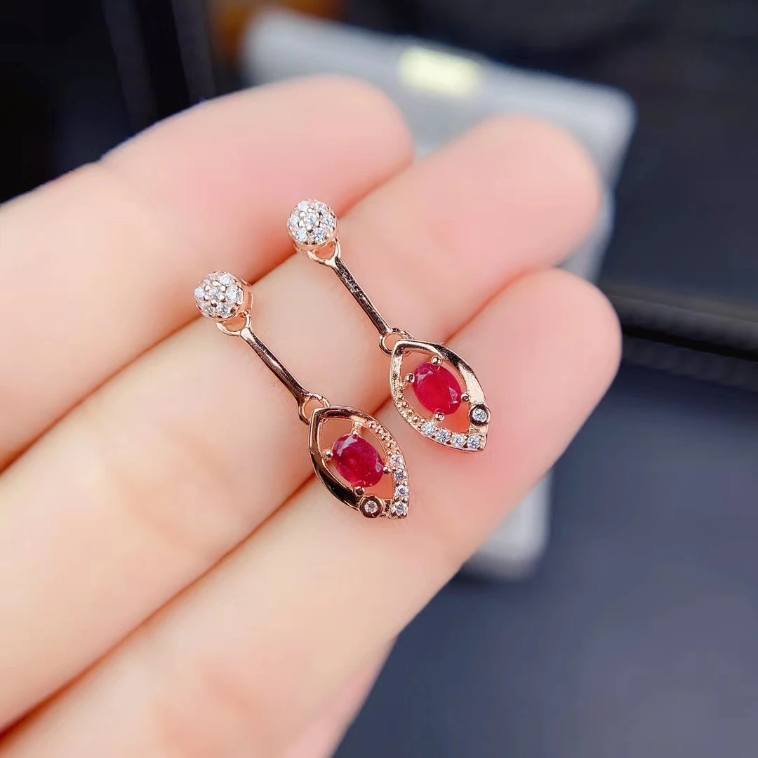 

Женские серьги-подвески из серебра 925 пробы с натуральным Рубином