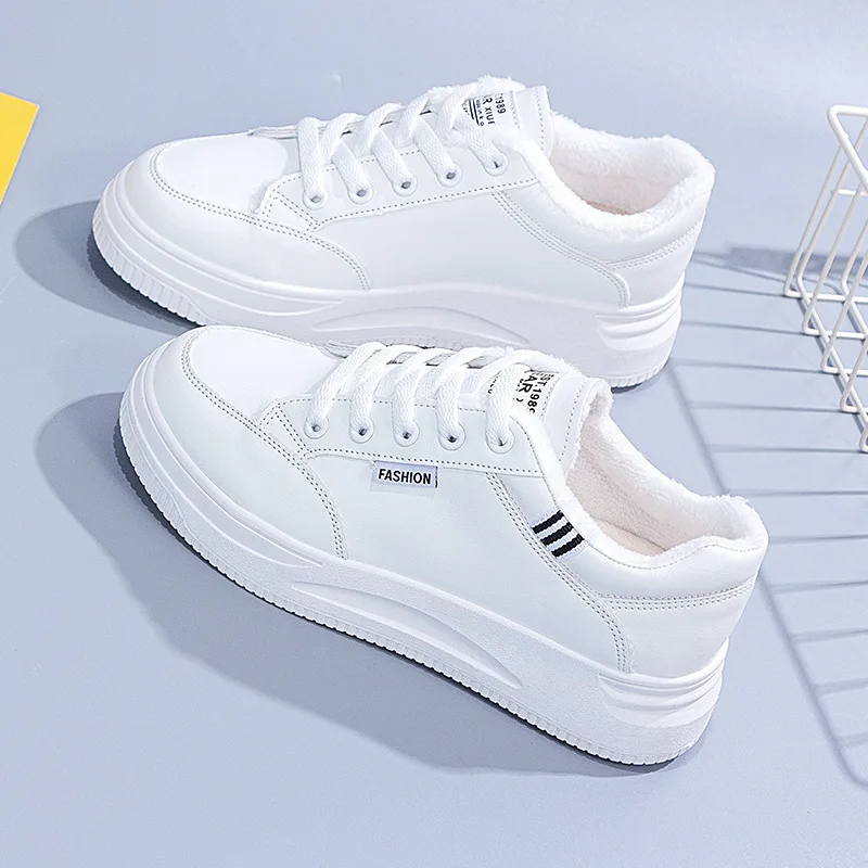 

WHNB, новинка 2022, маленькая белая женская зимняя новая Универсальная популярная стильная бархатная теплая женская обувь для коньков