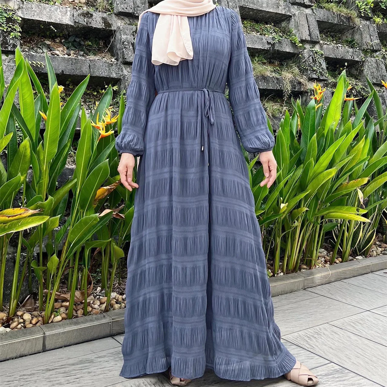Muslim Dress Women Middle Eastern New Malay Solid Color Long Dress Chiffon Pleated Dress Robe Elegante Femme Abaya Open Abaya