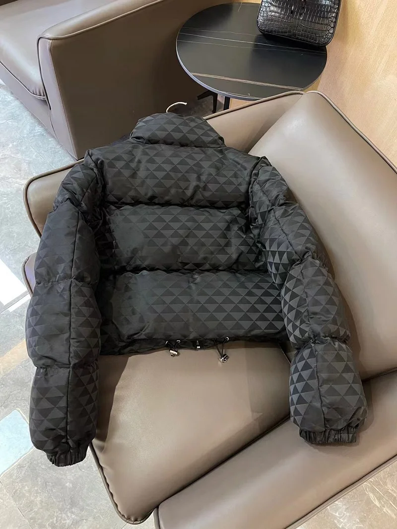 Рисунок 4 - Корейский женский пуховик