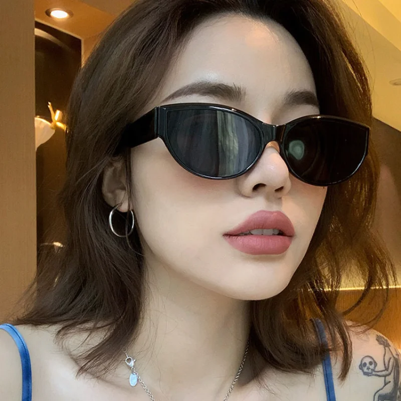

Luxury Vintage Women's Sunglasses Round Frame Sun Glasses Fashion Cat Eye Eyewear Unisex Retro Classic Outdoor Sports Goggles