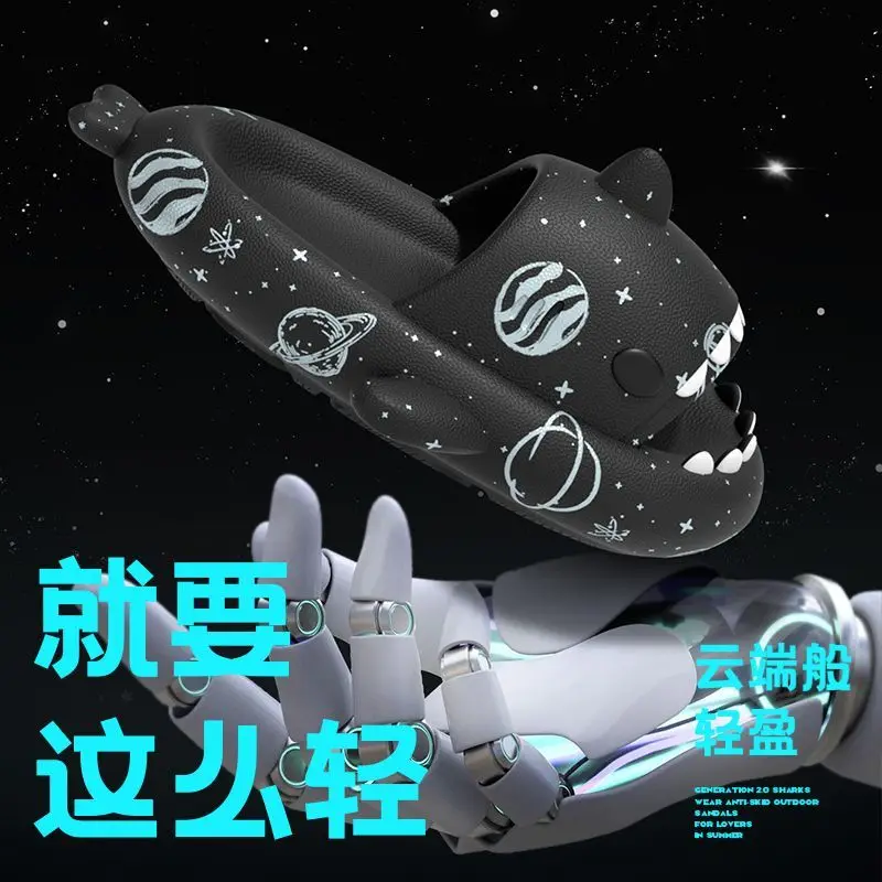 Graffiti Cloudy Shark Slippers Platform Shark Sandal Indoor Bathroom Anti-Skid Slides Couples Summer Shoes Eva Soft Beach Flops