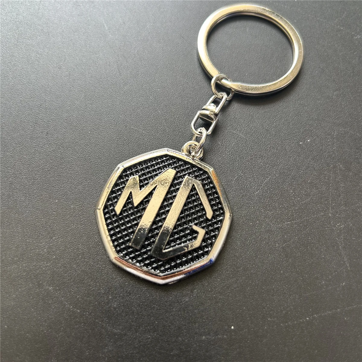 1 металлический брелок для ключей с логотипом автомобиля MG SCANIA