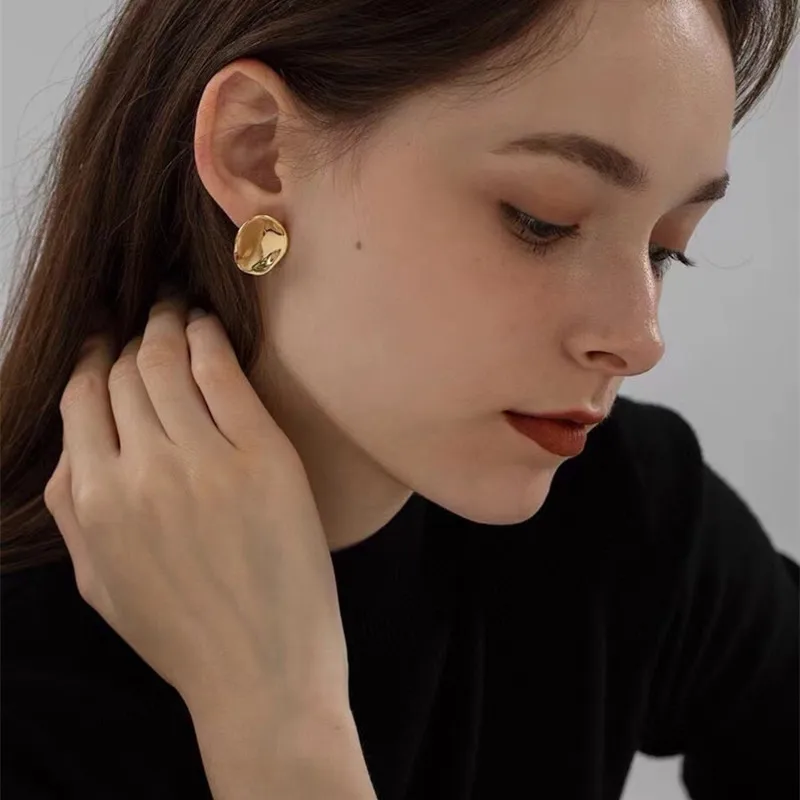 

UBESTNICE Vintage Real 18K Original Yellow Gold Jewelry AU750 Irregular Geometric Glossy Stud Earrings for Women Concave Sequin