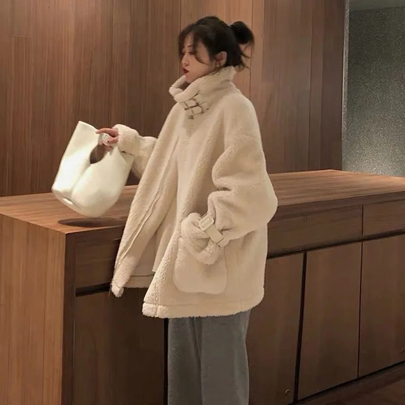 Winter Thickened Chic Lamb Wool Loose Short Coat Women's Faux Fur Overcoat New Fashion Korean Long Sleeve Solid Color Jacket