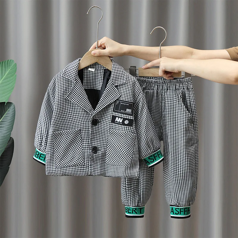

Комплекты одежды для мальчиков на весну и осень, детские модные хлопковые костюмы, пальто, штаны, 2 предмета, праздничный костюм для малышей от 1 до 8 лет, Детский комплект на день рождения