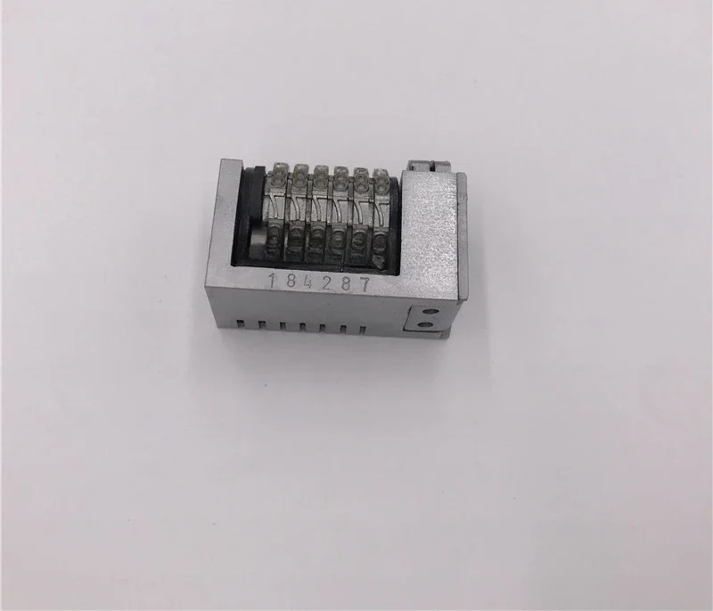 Цельная стальная 6-значная нумерационная машина 4X8 Cicero Letterpress обратная готическая