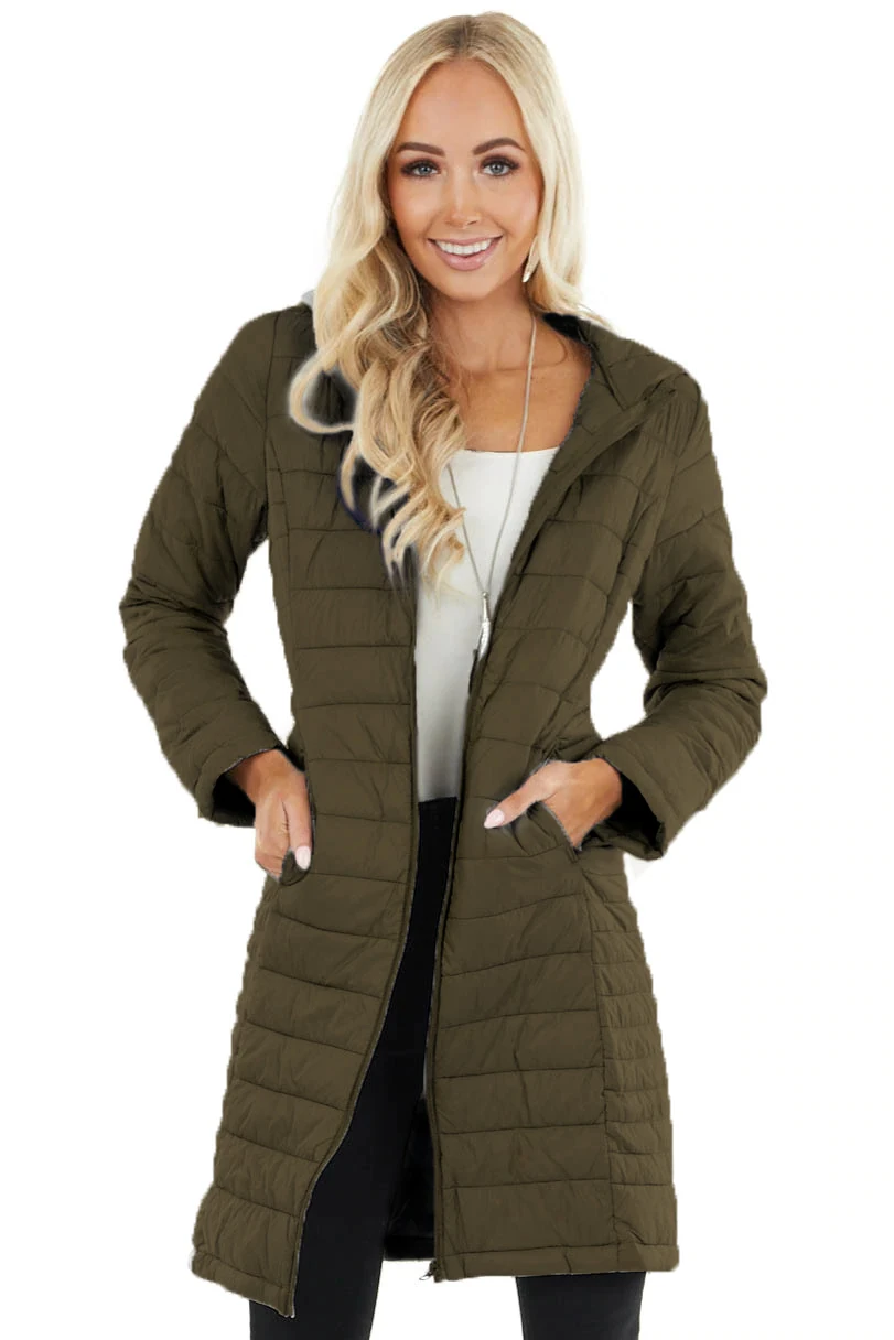 Рисунок 4 - Женское зимнее легкое пальто с капюшоном