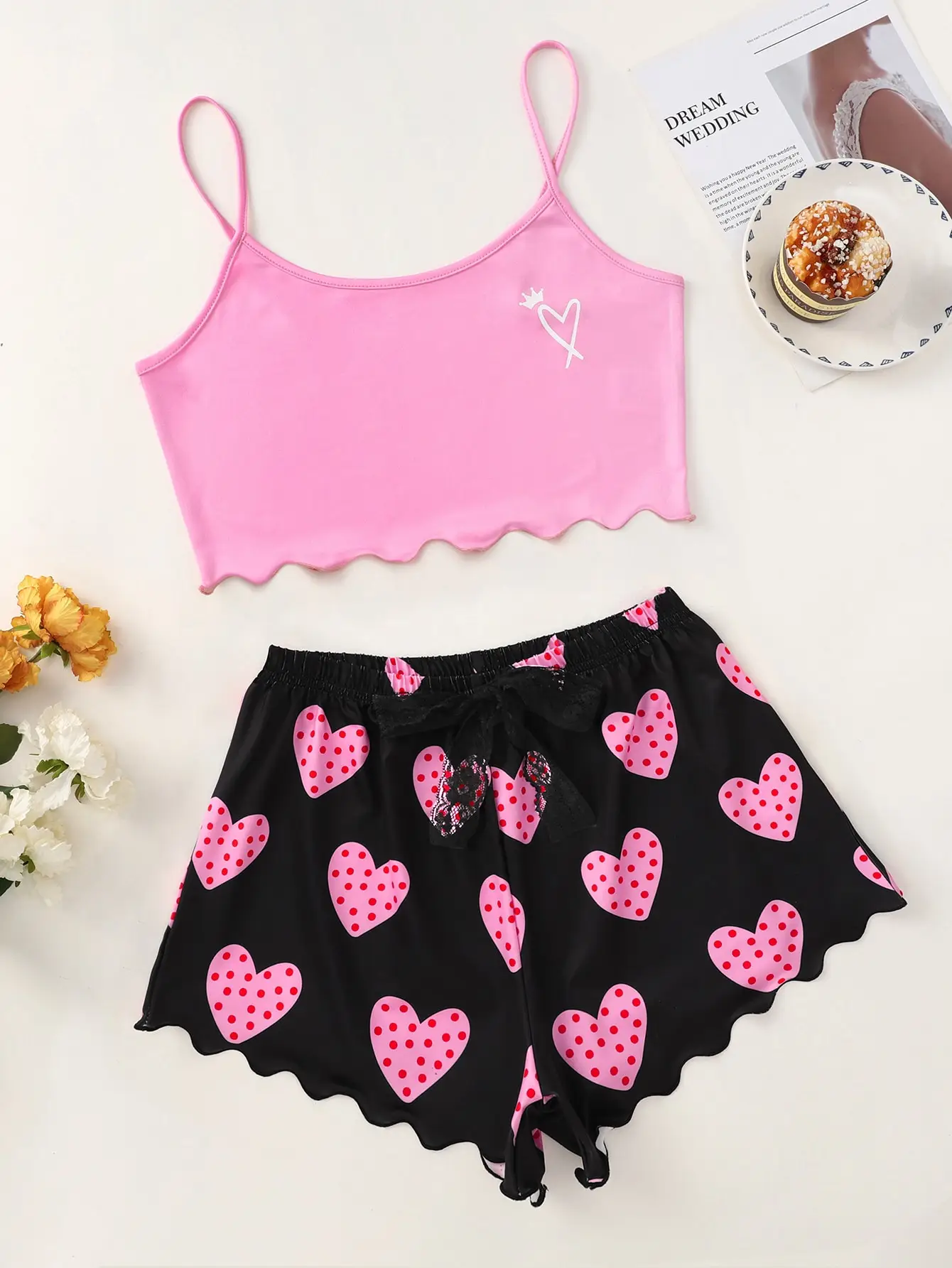 Heart-Shaped Print Halter Tops and Lace Bow Upholstered Shorts Housecoat Pajama Set Fashion Sexy Home Women's Underwear Pajamas