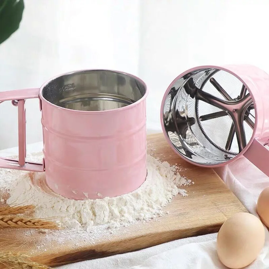Handheld Flour Sieve Home Kitchen Flour Icing Sugar Strainer Cup Stainless Steel Mesh Sieve Cup Hand-pressed Sifters Pink/green
