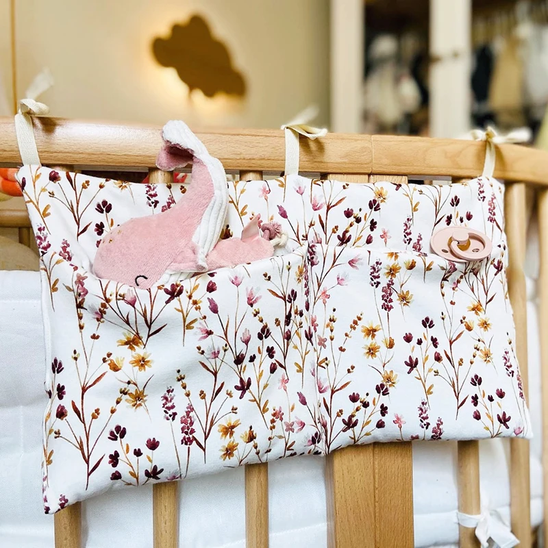New Print Baby Crib Pocket Diaper Organizer Teethers Toys Storage Bag Bedside Hanging Bags Nursery Decor