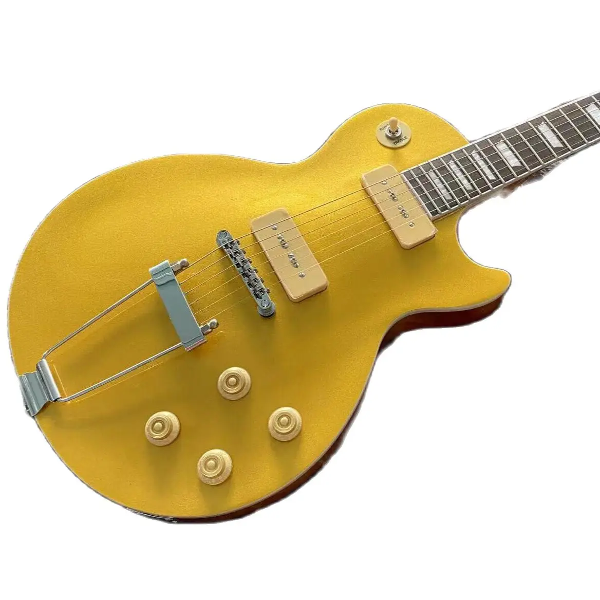 

Electric Guitar Gold Color Body and Neck 6 Strings Rose Wood Fingerboard