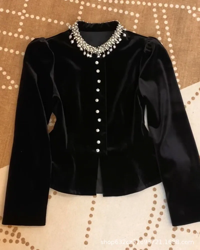 Черная бархатная куртка премиум-класса с объемными рукавами и бусинами женская