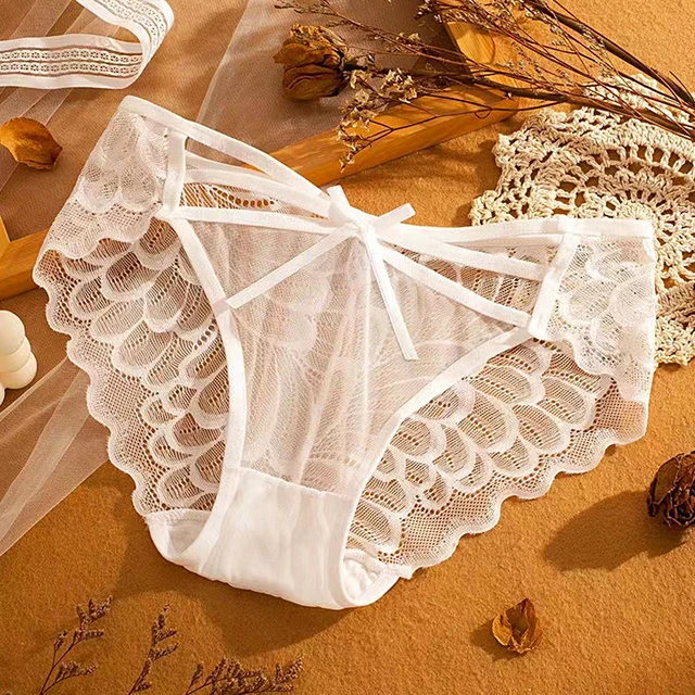 Гипюровые трусы для женщин