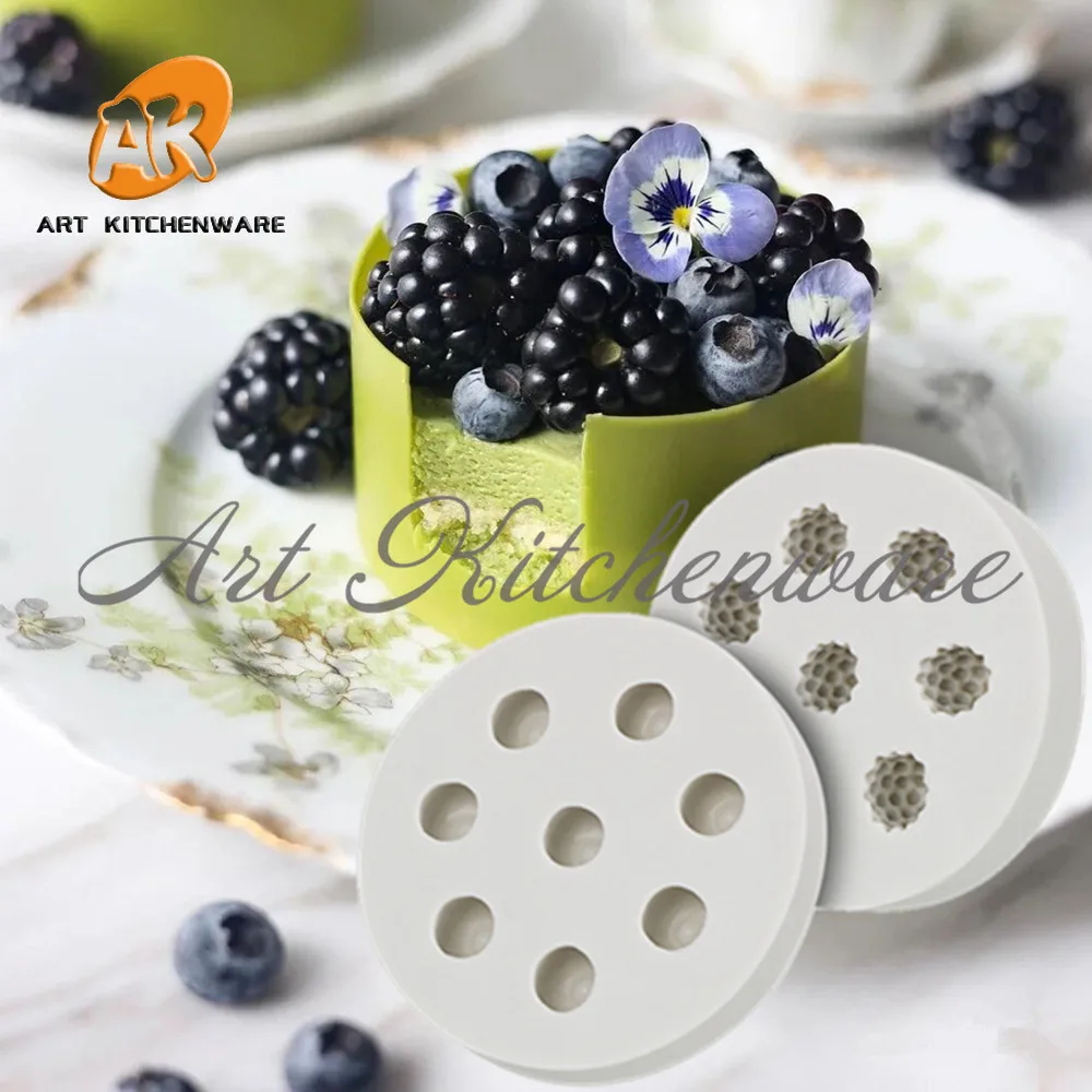 

Силиконовая мини-форма с 3d-изображением черники и малины