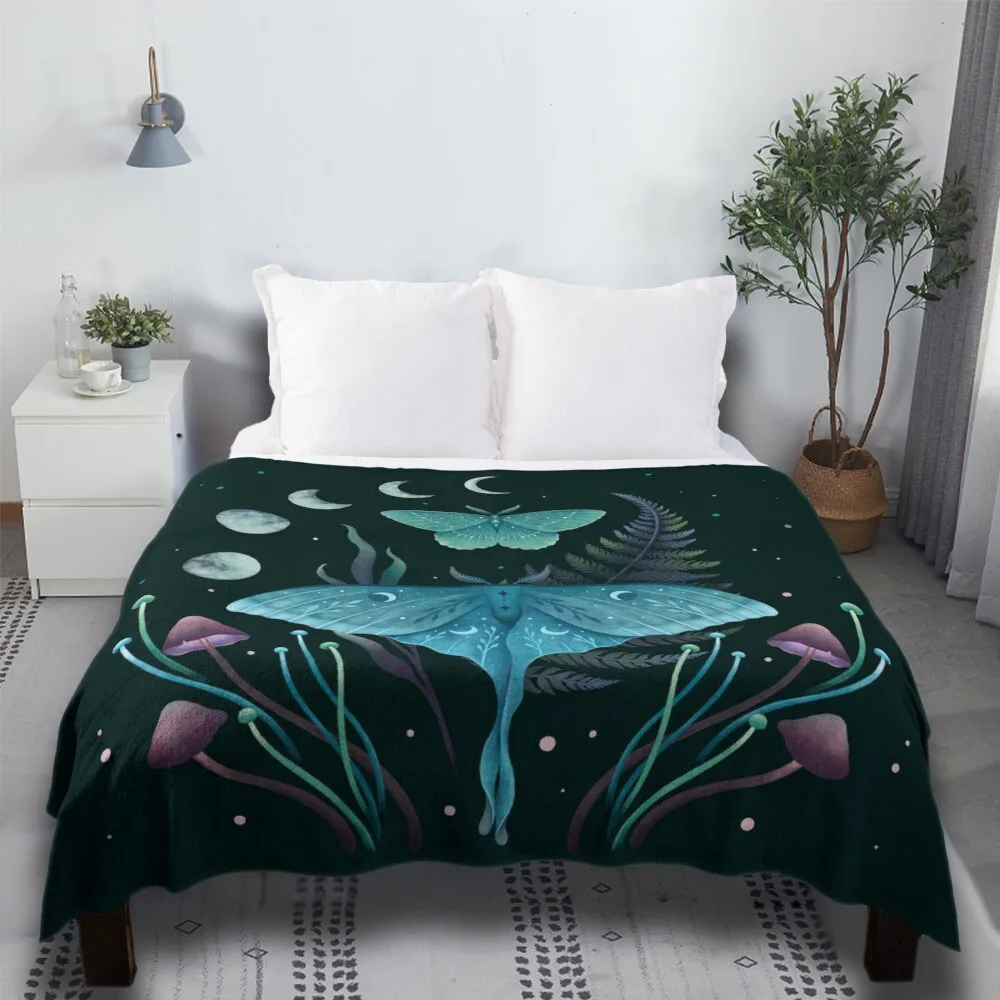 

Luna And Emerald Warm Flannel Fabric Fluffy Shark Father'S Day Gifts Throw Blanket