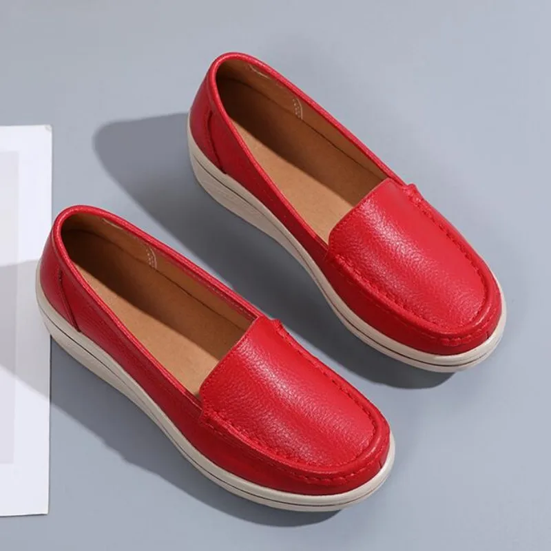 Classic Round Toe Women Slip on Leather Casual Loafers Pure Color Spring Autumn Platform Wedge Shoes Comfort Mom Moccasins