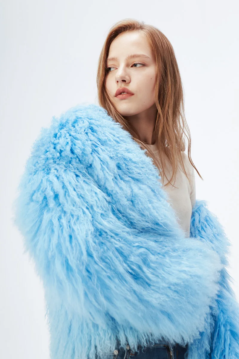 Women Lamb Fur Short Coat Tan Sheep Fur Overcoat Female Casual Warm Whole Skin Jackets 50cm Mongolia Sheep Fur Midwaist Length