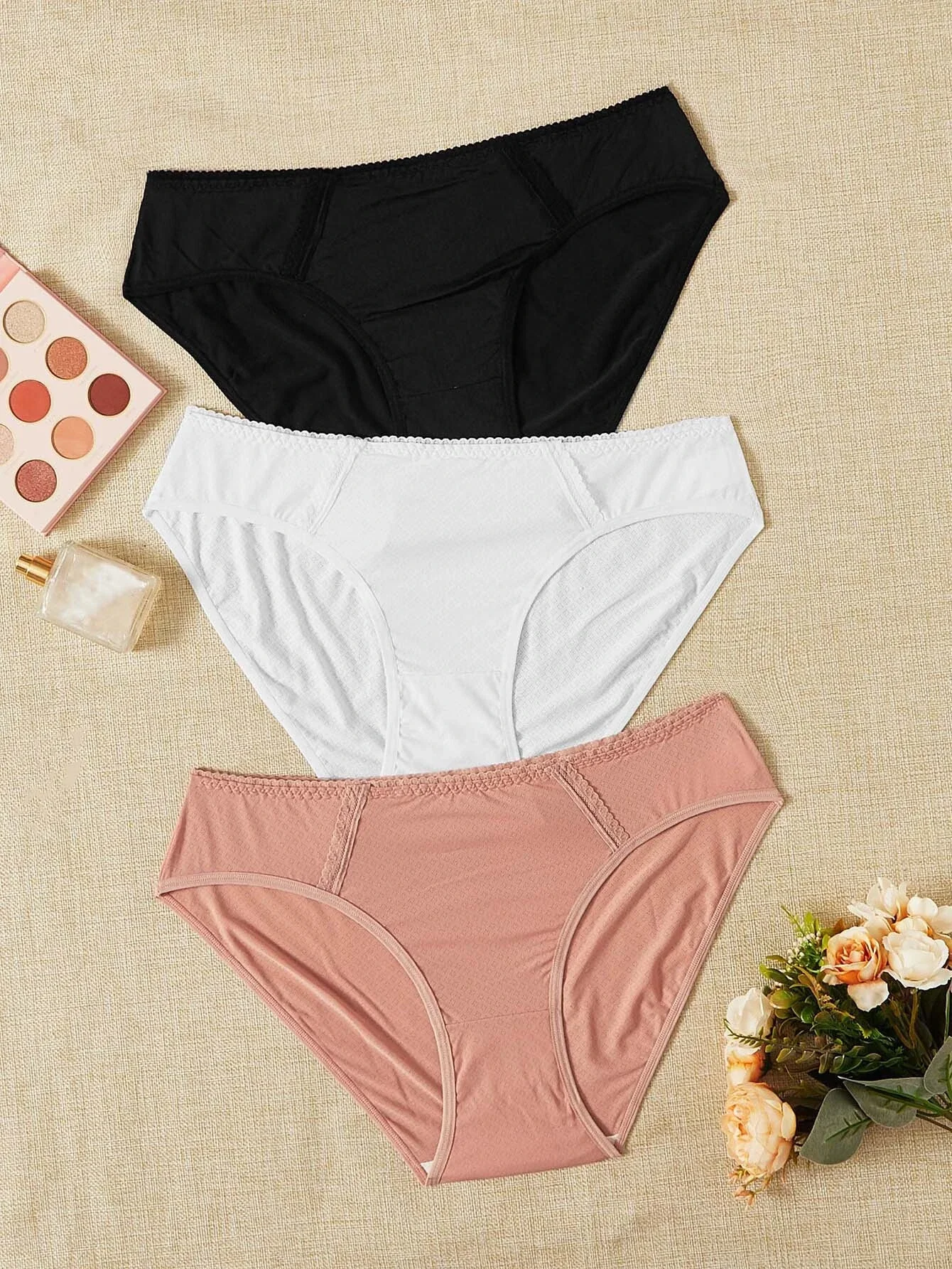 

Plus 3pack Contrast Lace Panty
