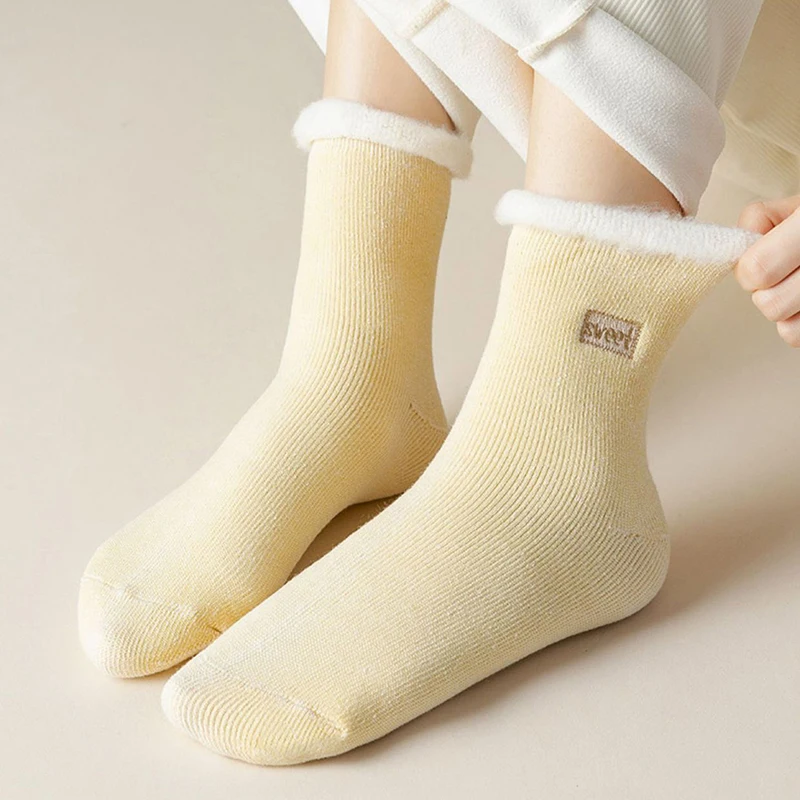 

2022 New In Korea Makaron color wool socks for women lovely Lolita soft socks winter warm girls Sleep Floor Sock moving stocking