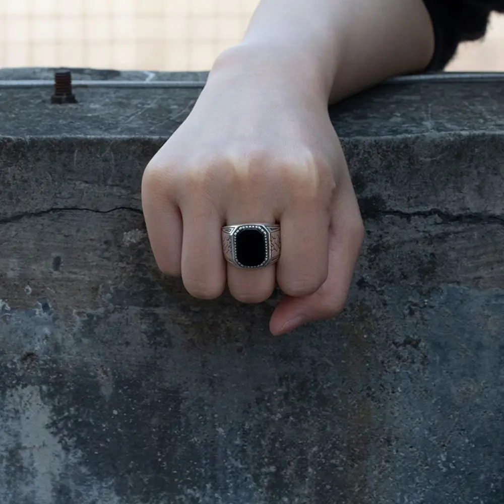 Мужское серебряное кольцо