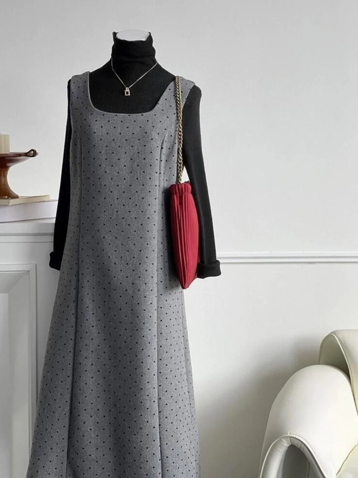 Плюс размер Julu Studio Tower Note Пухкое корейское платье в стиле ретро серое на бретелях