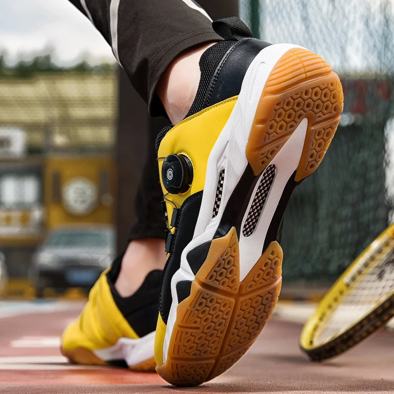 Professional Tennis Shoes Durable Sports Shoes Women Men Breathable Badminton Shoes Running Outdoor Table Tennis Shoes Plus Size