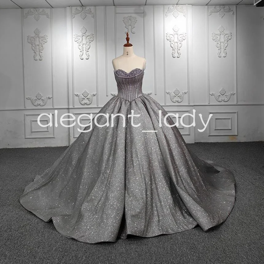 

Серебристо-серые блестящие платья Quinceanera Милая юбка Gillter с кристаллами, платье 15 quinceañeras со шлейфом