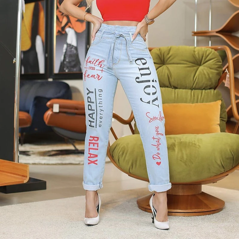 

2022 Fashion Letter Print Pencil Jeans with Belt Women Sexy High Waisted Denim Pants Mom Jeans Casual Streetwear Loose Trousers