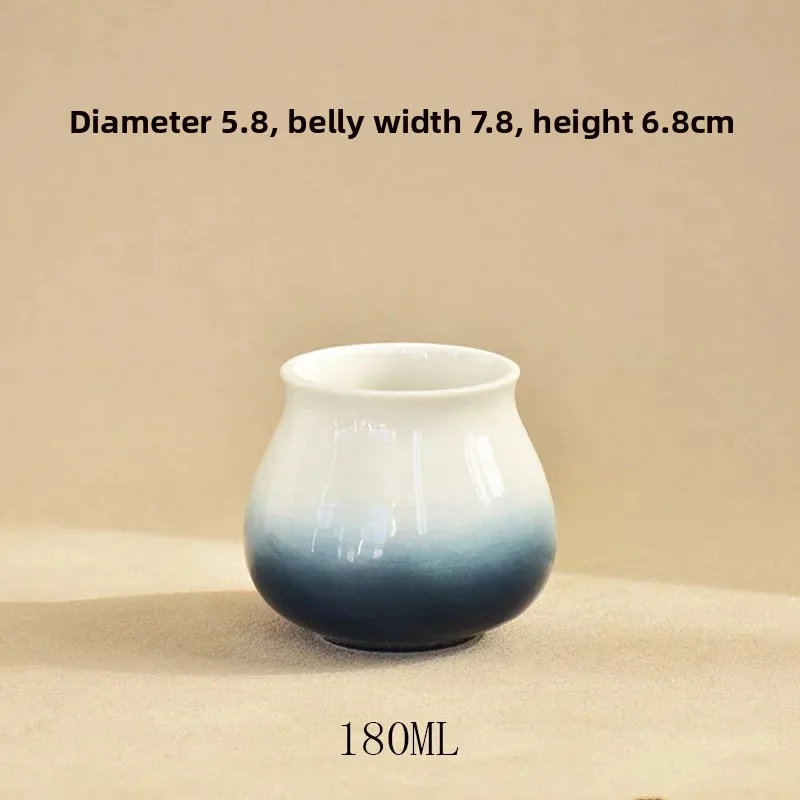 

Керамическая кофейная чашка макарон