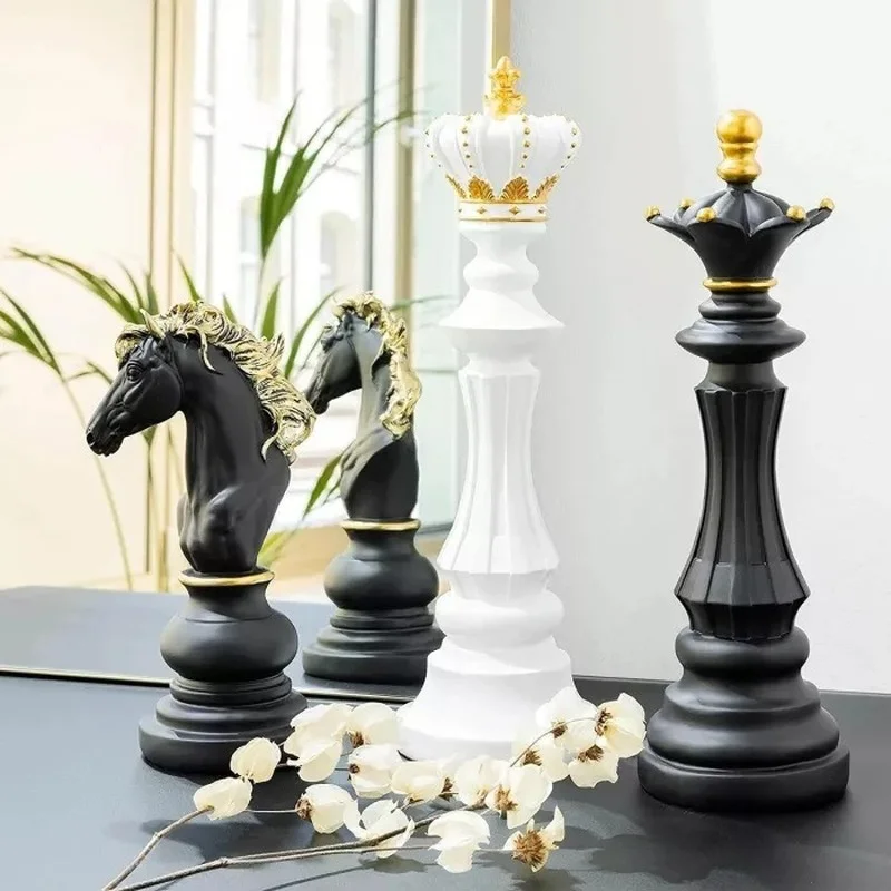 

Resin Retro International Chess Figurine for Interior King Knight Sculpture Home Desk Decor Accessories Living Room Decoration