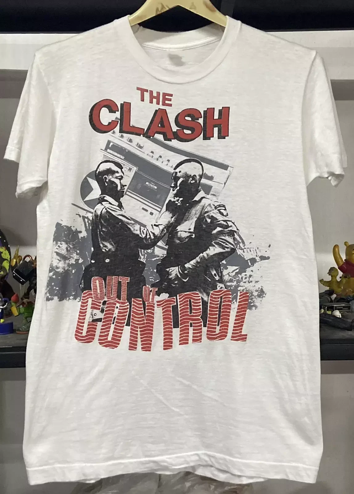 Футболка в стиле панк THE CLASH Out of Control 1984s, хлопок S-234XL TMB4690 (art.: 3920d1eb27eb3) - 3920d1eb27eb3