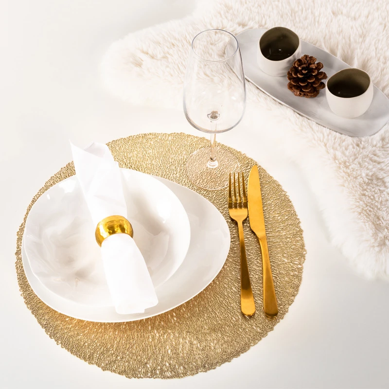 

Table Mat Flower Golden PVC Placemat Hollow Insulation Coaster Pads Table Bowl Home Christmas Modern Style Decor Heat Resistant