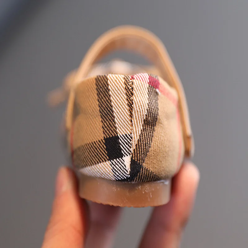 2022 Winter Princess Shoes Baby. Soft-solar Toddler Shoes Girl Children Plate Cloth Single Shoes 0-3 Years Old Bow Sandals