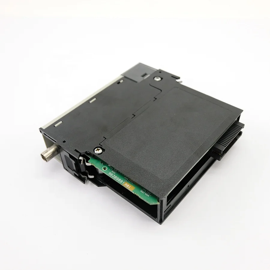 Оригинальный контроллер программирования ПЛК 1756-CNB 1756CNB