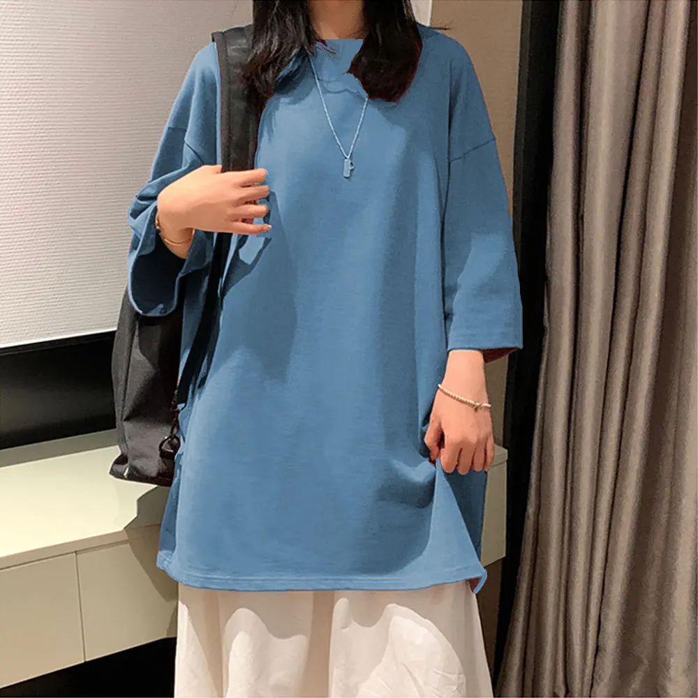 

Женская футболка с коротким рукавом, круглым вырезом и рукавом до локтя