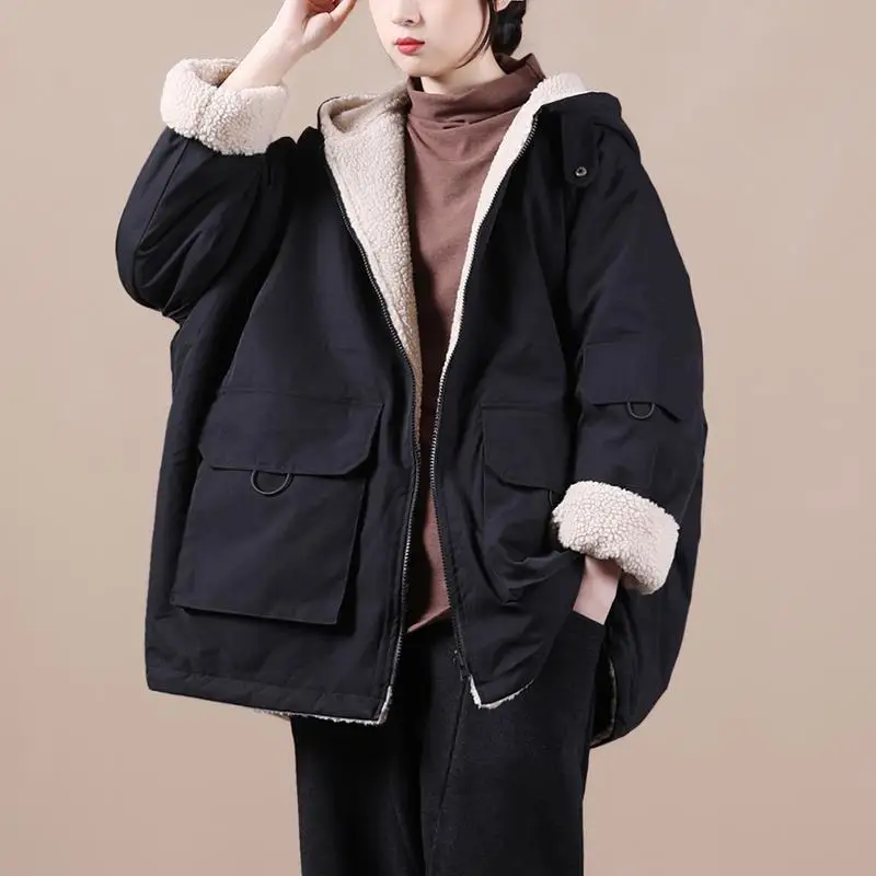 Winter Coat for Women Oversize Fur Lined Coat Hooded Cotton Jacket Warm Jackets Parkas Loose Korean Fashion Outwear Plus Velvet