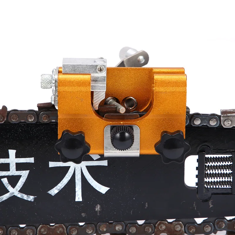 

Portable Chainsaw Sharpener Jig Manual Chainsaw Chain Sharpening For Most Chain Saws And Electric Saws With 3 Sharpening Heads