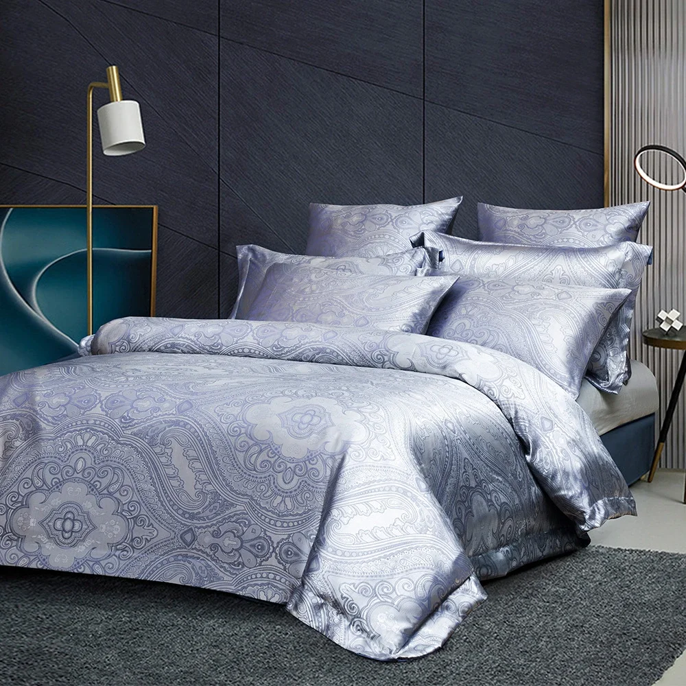 

Three-piece jacquard bed