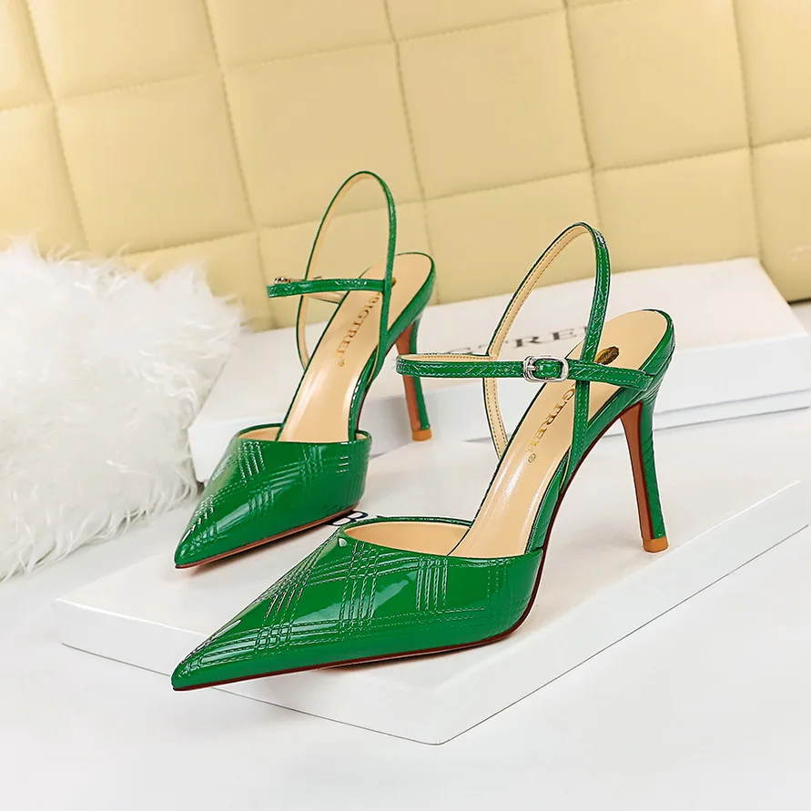 

Туфли-лодочки BIGTREE женские, высокий каблук, лакированная кожа, пикантные сандалии на шпильке, синие, серебристые, 2023