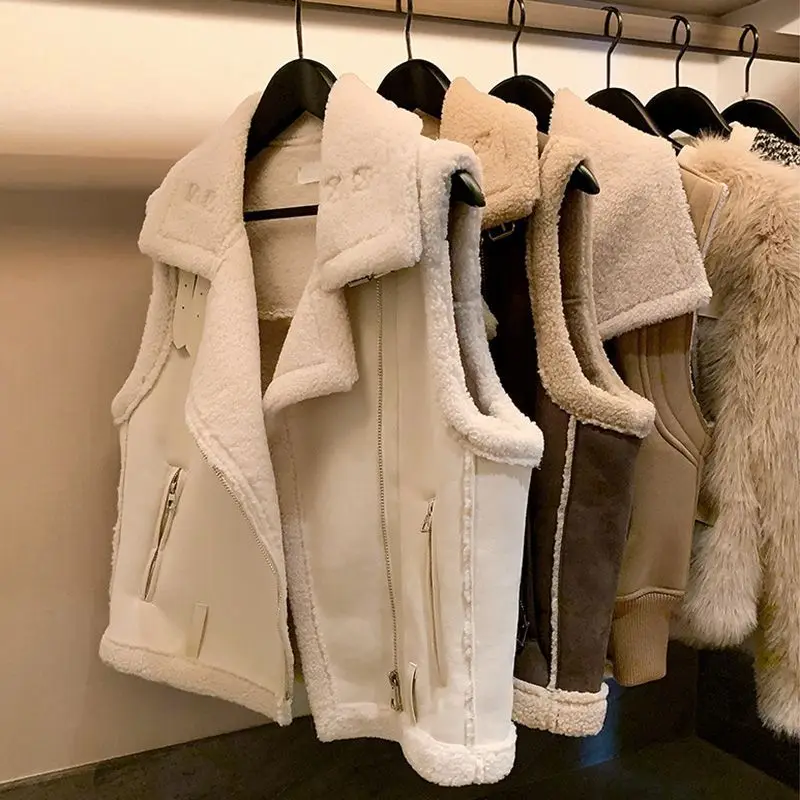 

Zipper Fly Winter Short Lambswool Vests for Women New Casual Thick Warm Sleeveless Jackets Korean Baggy Spliced Waistcoat T04