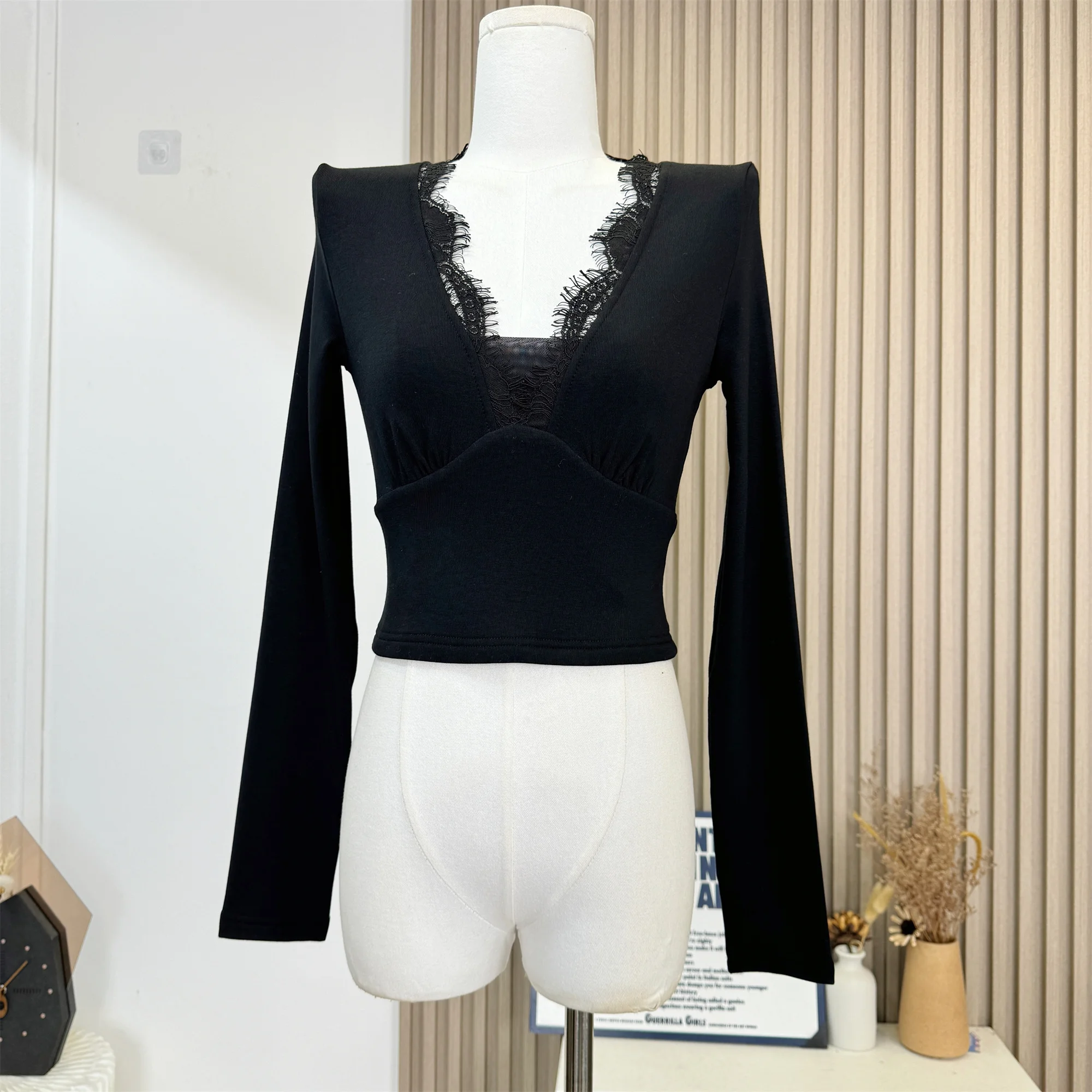 Женский кружевной лоскутный облегающий хлопковый свитер с v-образным вырезом и